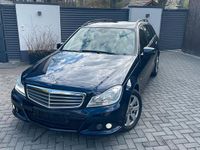 Gebraucht Mercedes C180 120 PS (88 kW) 2011 Blau Kombi