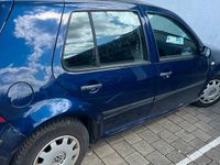 Gebraucht VW Golf IV 105 PS (77 kW) 2002 Blau Kleinwagen