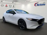Gebraucht Mazda 3 Homura-Line 150 PS (110 kW) 2023 Snowflake white metallic Limousine