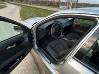 Gebraucht Mercedes E270 Classic 177 PS (130 kW) 2003 Silber Limousine