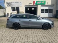 Gebraucht Kia Ceed 99 PS (72 kW) 2019 (css) lunar silver m (metallic) Kleinwagen