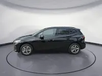 Nowe BMW 220 Active Tourer 170 KM (125 kW) 2026 Czarny Minivan