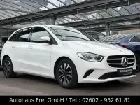 Gebraucht Mercedes B200 Style 150 PS (110 kW) 2021 Weiß Kleinwagen