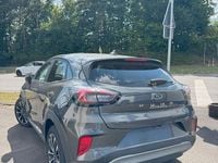 Neu Ford Puma Titanium X 155 PS (114 kW) 2025 Grau Limousine