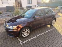 Gebraucht Audi A1 Sportback Ambition 90 PS (66 kW) 2012 Rot Kleinwagen