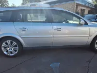 Gebraucht Opel Vectra Edition 155 PS (114 kW) 2005 Silber Kombi