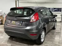 Gebraucht Ford Fiesta Celebration 101 PS (74 kW) 2017 Grau Kleinwagen