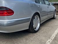 Gebraucht Mercedes E430 Elegance 279 PS (205 kW) 2001 Silber Limousine