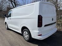 Neu VW T7 100 kW (136 PS) 2026 Clear white Van