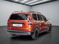 Gebraucht Dacia Jogger 110 PS (80 kW) 2025 Braun Van / Kleinbus