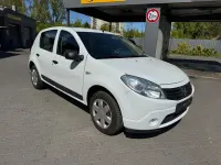 Second-hand Dacia Sandero 75 CP (55 kW) 2012 Alb Berlinǎ