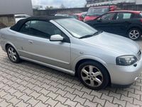 Używany Opel Astra Cabriolet 147 KM (108 kW) 2002 Srebrny Kabriolet