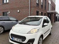Gebraucht Peugeot 107 Active 68 PS (50 kW) 2013 Kleinwagen