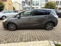 Gebraucht Toyota Verso Skyview Edition 111 PS (81 kW) 2014 Grau Van / Kleinbus