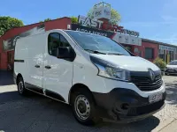 Gebraucht Renault Trafic Komfort 125 PS (91 kW) 2016 Weiß Van / Kleinbus