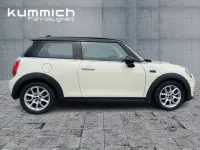Gebraucht Mini Cooper 136 PS (100 kW) 2015 Weiß Kleinwagen