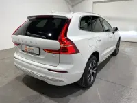 Gebraucht Volvo XC60 Core 398 PS (292 kW) 2023 Weiss SUV