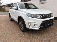 Gebraucht Suzuki Vitara Adventure 140 PS (102 kW) 2019 Weiß SUV