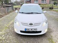 Gebraucht Toyota Auris Advance 126 PS (92 kW) 2011 Kleinwagen