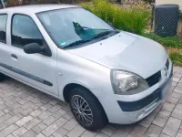 Gebraucht Renault Clio 75 PS (55 kW) 2004 Silber Kleinwagen