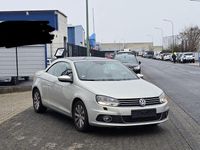 Gebraucht VW Eos Basis 140 PS (102 kW) 2011 Gold Cabrio