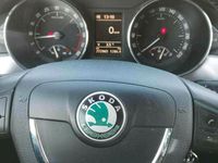 Gebraucht Skoda Superb 170 PS (125 kW) 2012 Blau Kombi