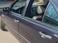 Gebraucht Mercedes E280 Avantgarde 204 PS (150 kW) 1997 Violet Limousine