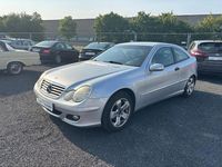 Gebraucht Mercedes C180 143 PS (105 kW) 2004 Silber Coupé