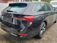 Usata Skoda Octavia Style 150 CV (110 kW) 2023 Nero Station wagon