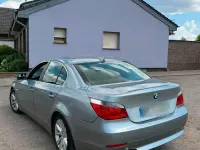 Gebraucht BMW 530 231 PS (169 kW) 2006 Silber Limousine