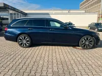 Gebraucht Mercedes E300 306 PS (225 kW) 2020 Blau Kombi