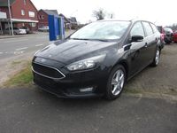 Gebraucht Ford Focus Ambiente 101 PS (74 kW) 2016 Schwarz Limousine