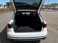 Używany Audi A4 Ambiente 190 KM (139 kW) 2016 Biały Kombi