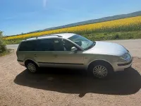 Usata VW Passat 116 CV (85 kW) 2001 Argento Station wagon