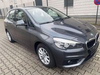 Gebraucht BMW 218 136 PS (100 kW) 2016 Mineralgrau metallic Van / Kleinbus