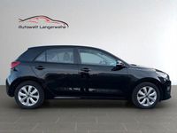 Second-hand Kia Rio Vision 84 CP (61 kW) 2021 Negru Berlinǎ