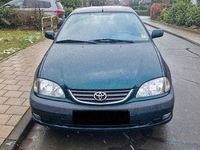 Gebraucht Toyota Avensis 129 PS (94 kW) 2002 Grün Limousine