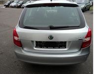 gebraucht Skoda Fabia 1.2 HTP Combi Style Edition