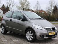 Gebraucht Mercedes A150 95 PS (69 kW) 2008 Kometgrau  metalliclack Kleinwagen