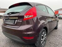 Gebraucht Ford Fiesta 82 PS (60 kW) 2009 Rot Limousine