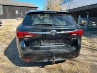Gebraucht Toyota Avensis 147 PS (108 kW) 2017 Grau Limousine