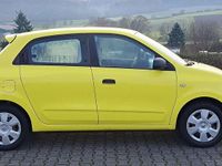 Gebraucht Renault Twingo 71 PS (52 kW) 2015 Gelb Kleinwagen