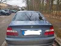 Gebraucht BMW 325 192 PS (141 kW) 2001 Blau Limousine