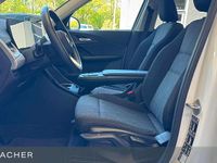 Używany BMW X1 Efficient Dynamics 197 KM (144 kW) 2024 Biały SUV