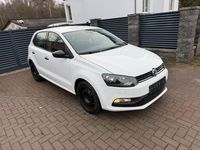 Gebraucht VW Polo Trendline 75 PS (55 kW) 2015 Weiß Kleinwagen