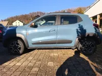 Käytetty Dacia Spring Extreme 47 kW (65 HP) 2023 Sininen Viistoperä