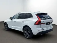 Second-hand Volvo XC60 Momentum 190 CP (139 kW) 2018 Alb SUV