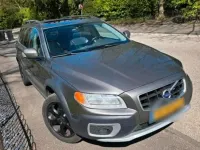 Gebraucht Volvo XC70 175 PS (128 kW) 2010 Gold Kombi