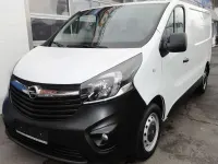 Gebraucht Opel Vivaro 95 PS (69 kW) 2017 Weiß Van / Kleinbus