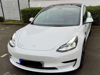 Gebraucht Tesla Model 3 Standard Range Plus 225 kW (306 PS) 2023 Weiß Limousine